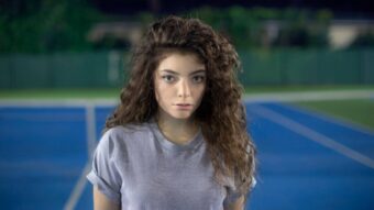 a-lorde-lancou-um-cd-que-nao-toca-na-maioria-dos-aparelhos