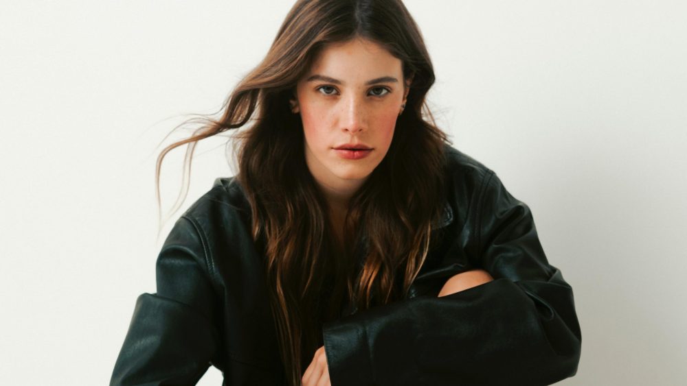 caroline-dallarosa-estreia-na-literatura-com-romance 